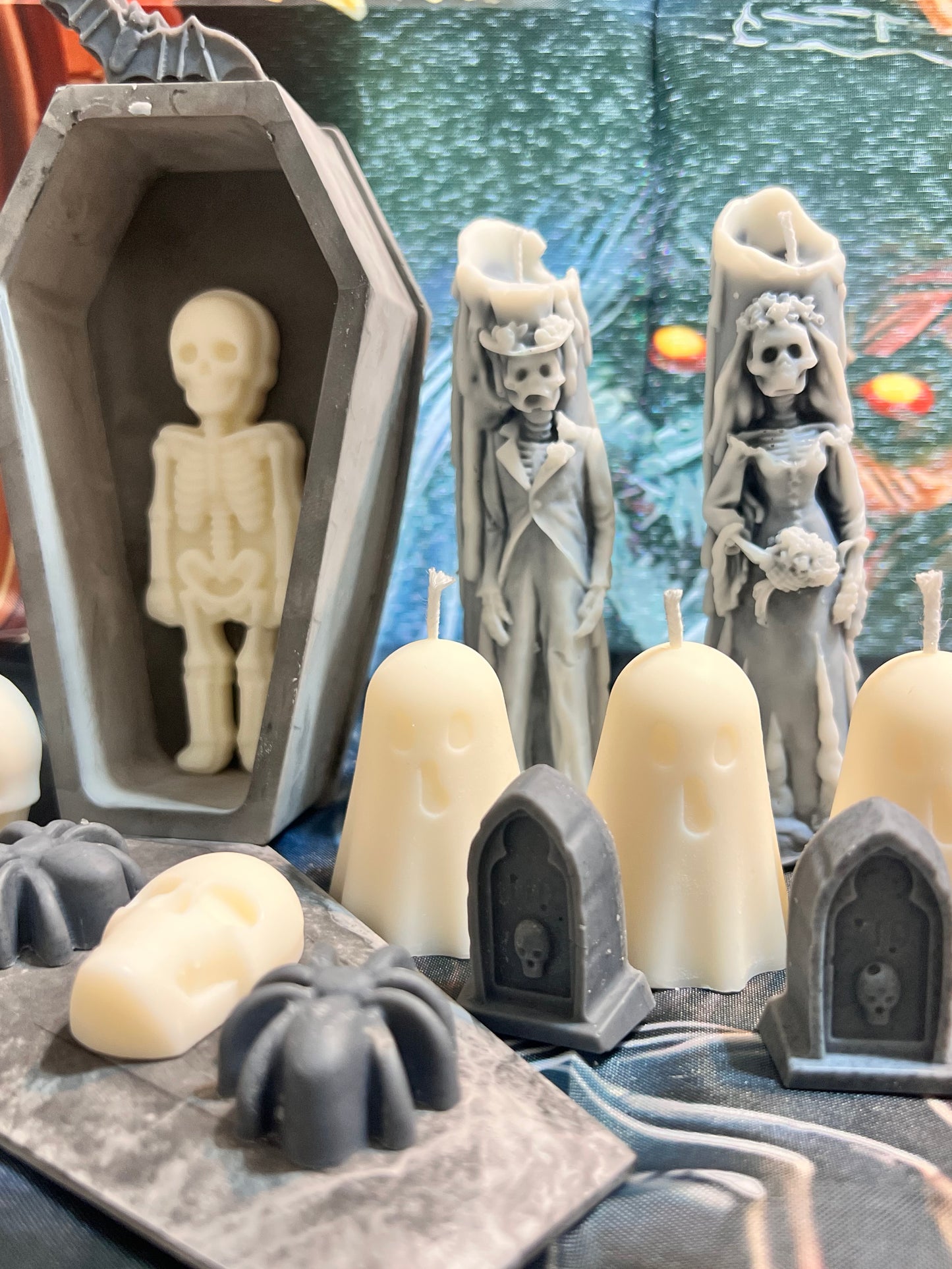 Skeleton Groom & Bride Candle