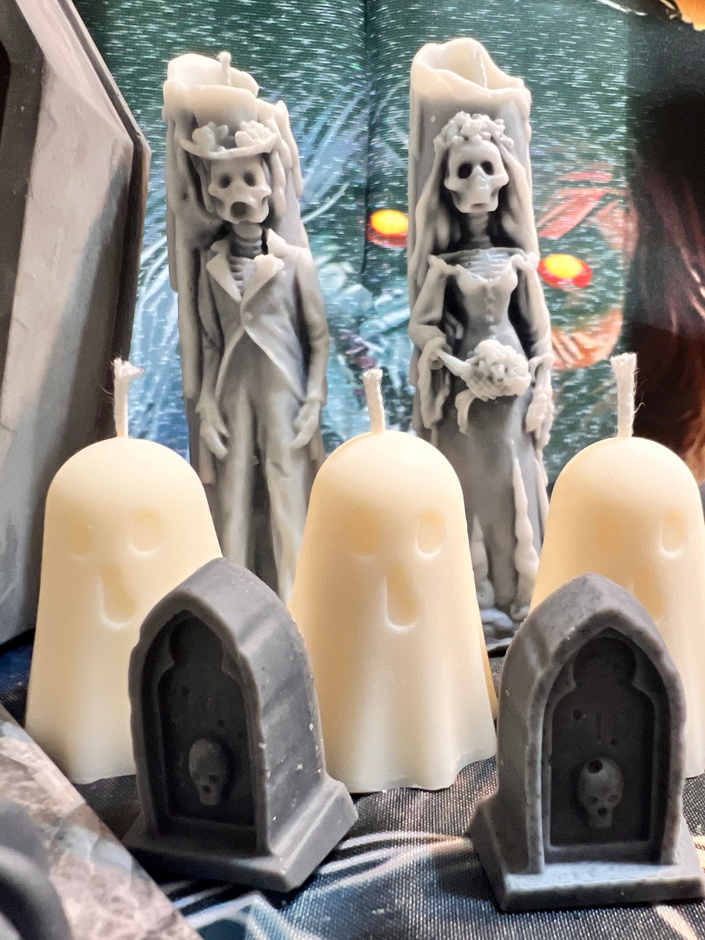 Skeleton Groom & Bride Candle