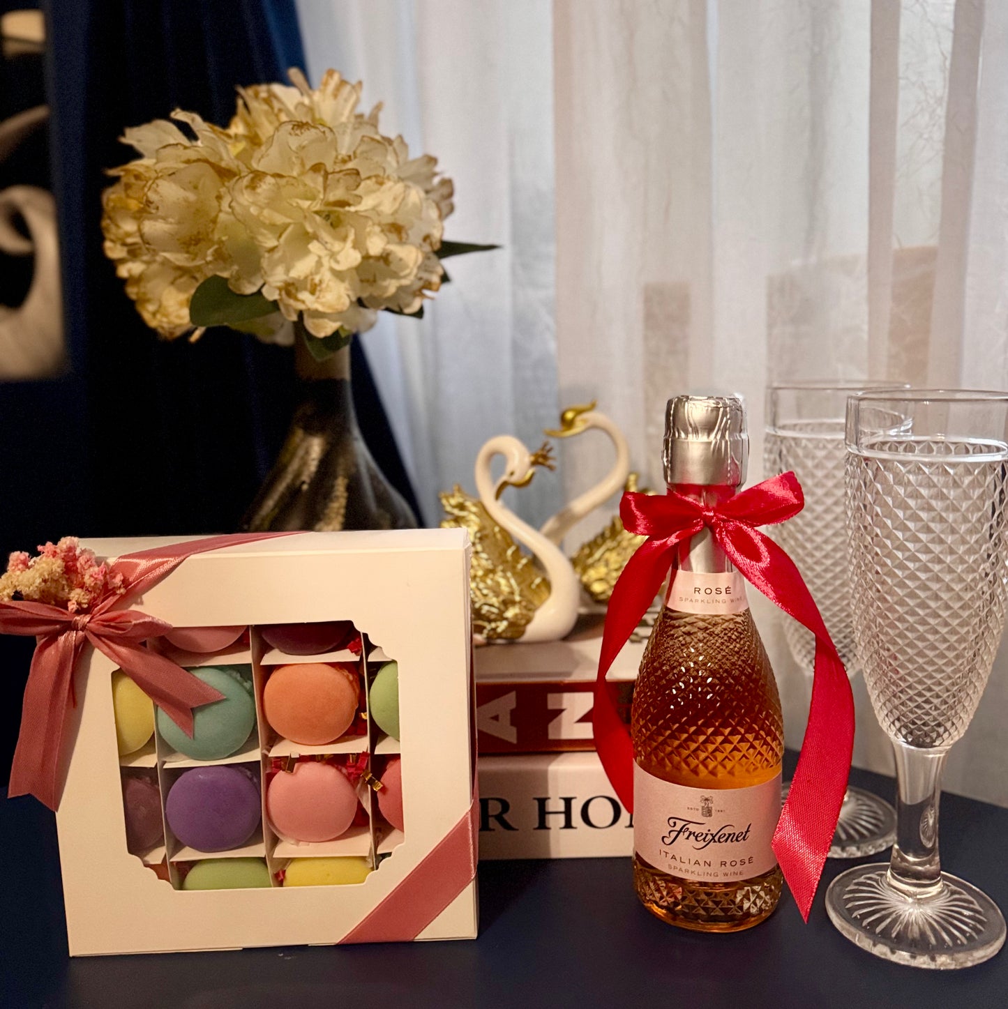 Sweet Temptations – Wax Melt Macarons